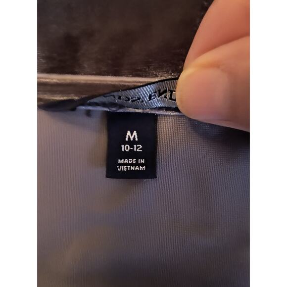 Lands' End Crushed Velvet Top Women's Sz M  Gray Draped neck Long Sleeve Popover - Picture 4 of 11